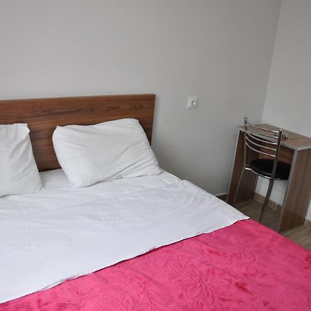 Hotel Altug Isparta Chambre photo