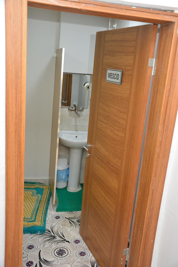 Hotel Altug Isparta Extérieur photo